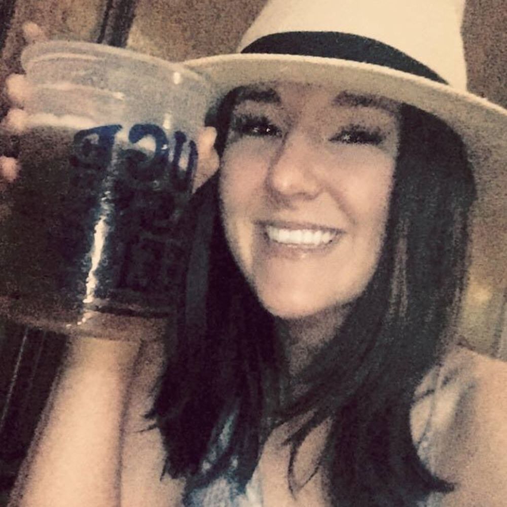 Meet your Posher, Carrie